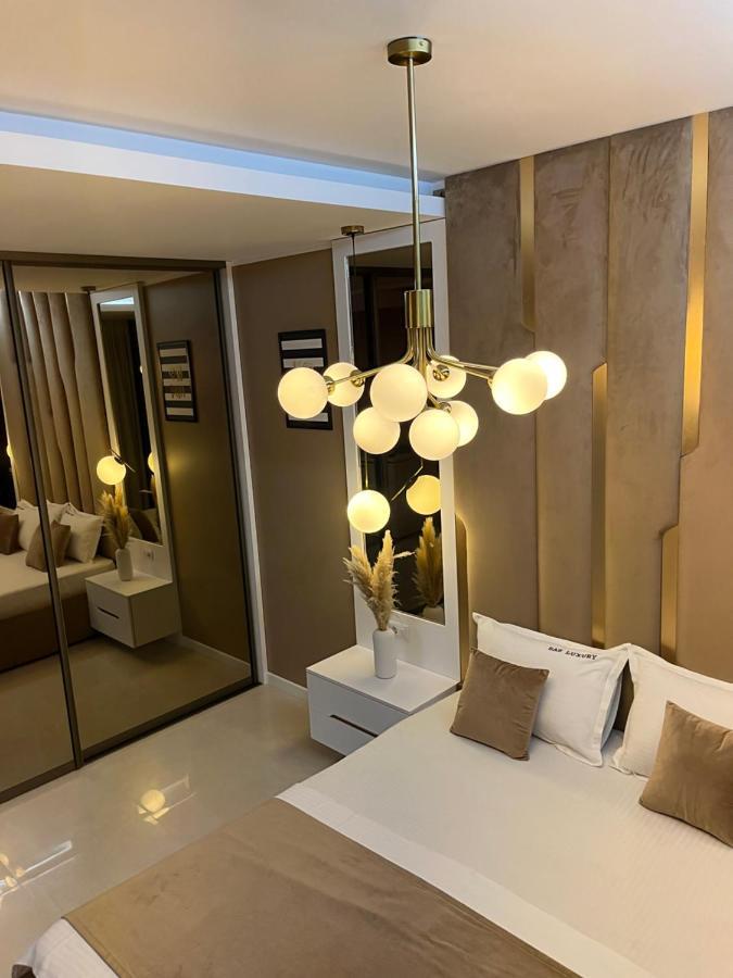 Sas 2 Luxury Apartments Мамая Екстериор снимка